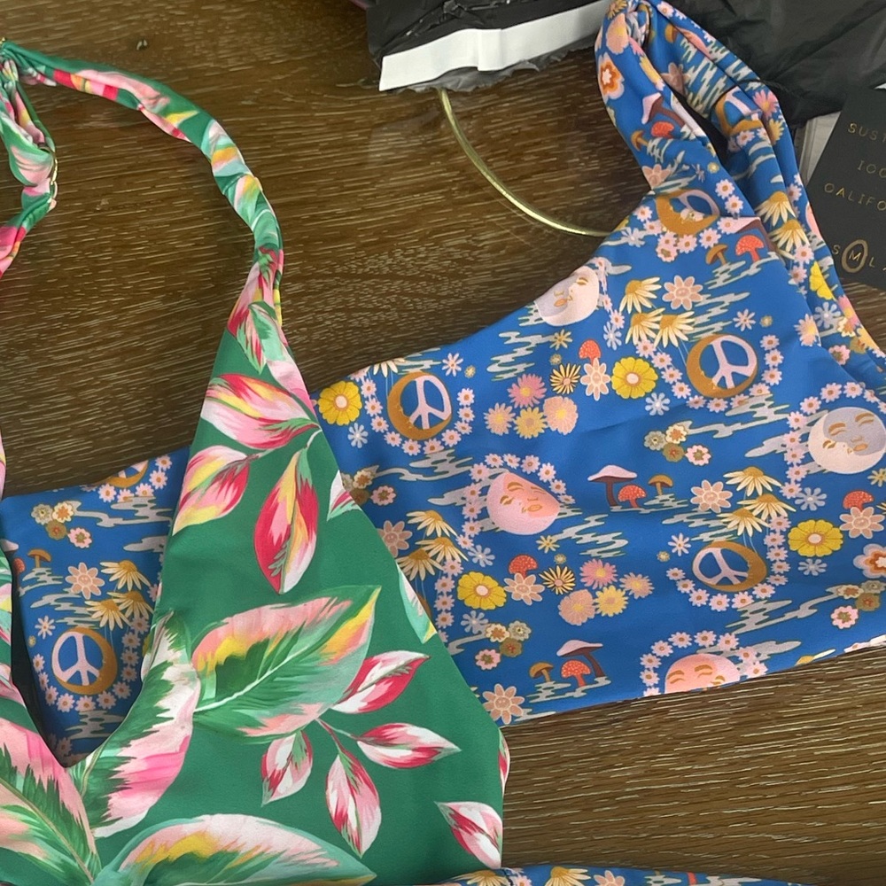 SOLD- Skatie Ellis top and Kira bottom - Picture 8 of 9